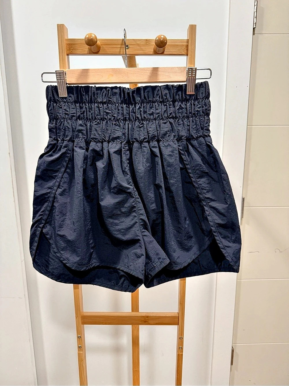 Zenana Black Athletic Shorts Size Medium Like New